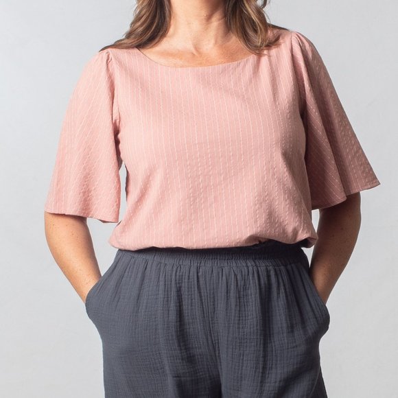 ⭐️INHERIT BRAND PINSTRIPE FLUTTER SLEEVE BLOUSE - Picture 1 of 6